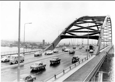 Foto 344 uit BRIENENOORDBRUG