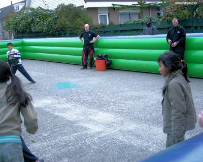 Foto 37 uit schoolsportplein07b.w