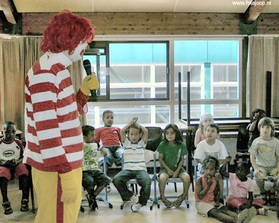 Foto 88 uit RK Regenboogl2