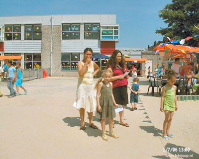 Foto 168 uit opzoomeren 2006 bw