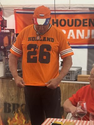 Foto 22 uit X-Oranje Gevoel in DE Beverwaard 2026 Geplaatst 24-5-26 en 14-6 Nederland-Japan.