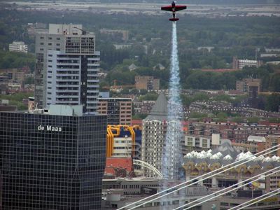 Foto 61 uit red bull air race r.dam