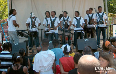 Foto 192 uit carnaval 2006 b.w