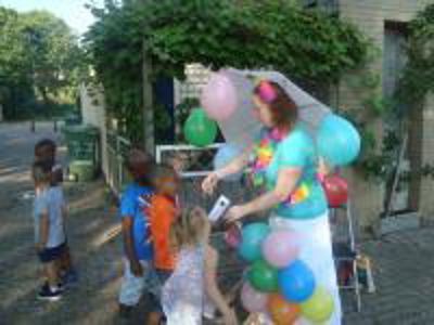 Foto 30 uit JubeleumrkRegenboog