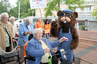 Foto 135 uit Ouderen4Daagse8_6