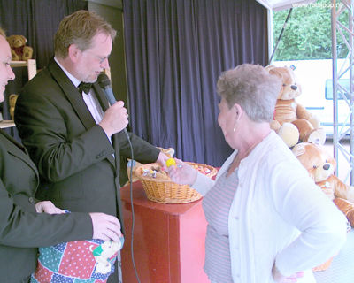 Foto 90 uit berenactie wc.b.w07