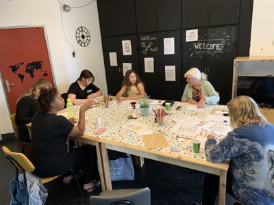 Foto 6 uit Bewonerssteunpunt