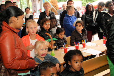 Foto 202 uit LikeJeWijkfeest14-9