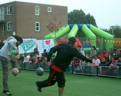 Foto 227 uit schoolsportplein07b.w