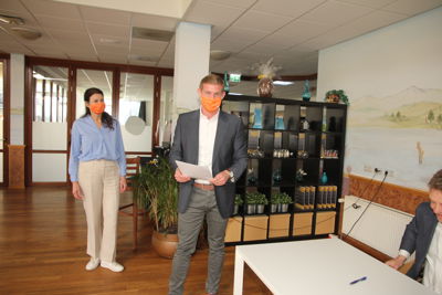 Foto 27 uit Tekenen Humanitas