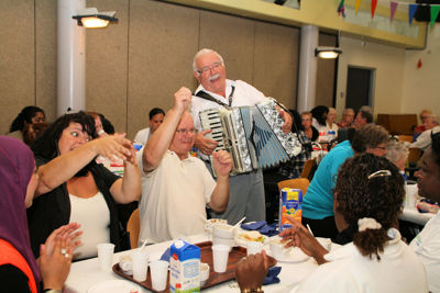 Foto 197 uit OuderVierdaagse23_6