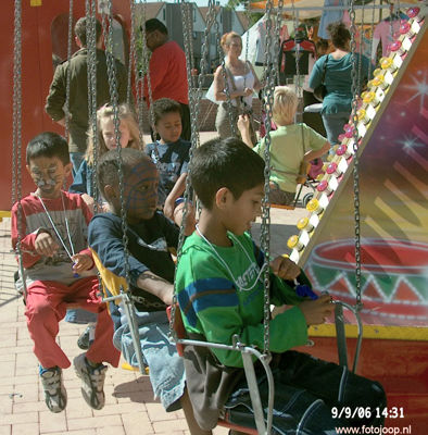 Foto 154 uit wijkparkfeest 2006