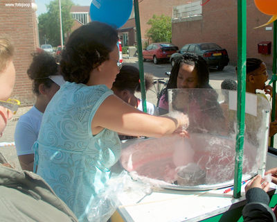 Foto 34 uit kinderspeeldag28_5_8