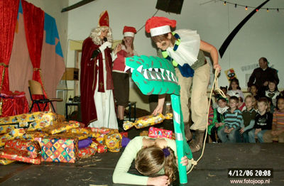 Foto 246 uit sinterklaas 2006 new