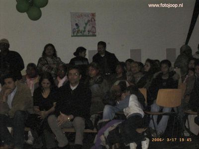Foto 58 uit holi feest 2006 b.w