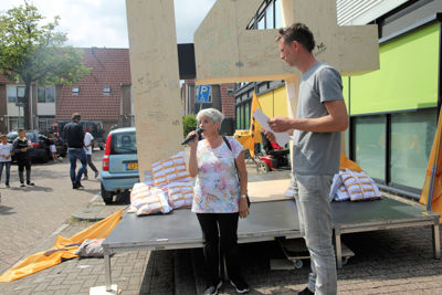 Foto 37 uit Petitie Apotheek11-6