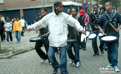 Foto 123 uit brass band tripple b