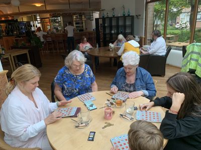 Foto 27 uit GROTE BINGO24-7