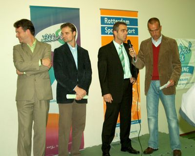 Foto 95 uit schoolsportplein07b.w