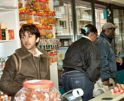 Foto 114 uit openingtokomilobi