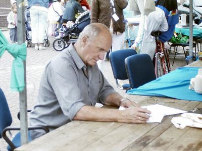 Foto 33 uit wijkfeest