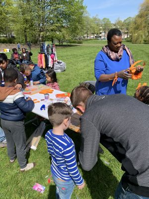 Foto 9 uit Vrijmarkt Wijkpark