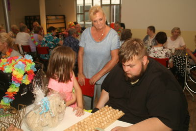 Foto 342 uit Ouderen4Daagse2017