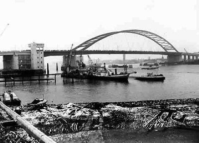 Foto 485 uit BRIENENOORDBRUG