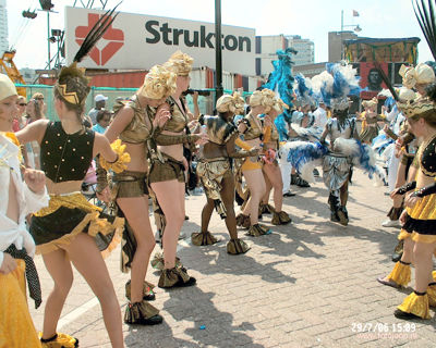 Foto 290 uit carnaval-labandera06