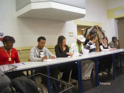 Foto 43 uit miss verkiezing 2005