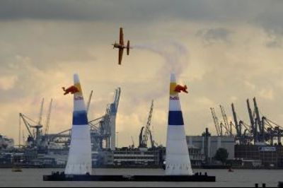 Foto 111 uit red bull air race r.dam