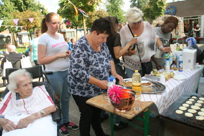 Foto 104 uit Ouderen4Daagse2016