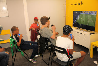 Foto 9 uit Theater & Dans 24-8