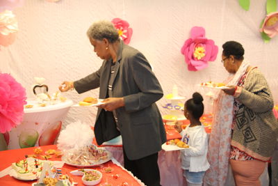 Foto 81 uit High Tea Party