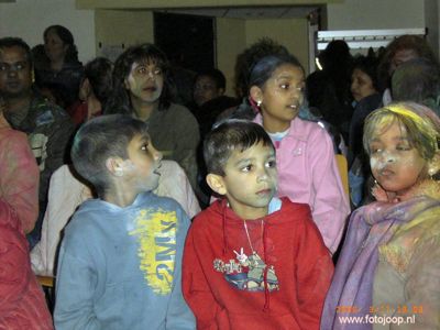 Foto 22 uit holi feest 2006 b.w