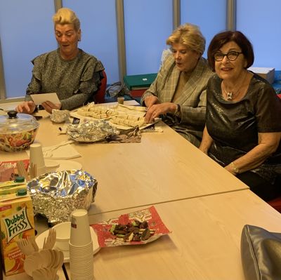 High Tea Corra Focus