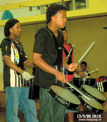 Foto 179 uit brass band tripple b