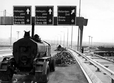 Foto 388 uit BRIENENOORDBRUG