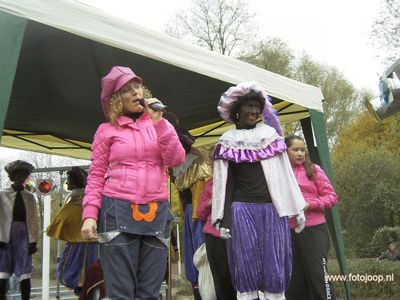 Foto 217 uit sinterklaas2005