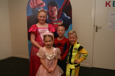 Foto 90 uit Superheld_Prinses