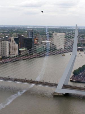 Foto 25 uit red bull air race r.dam