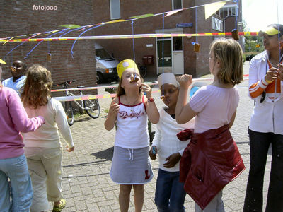 Foto 38 uit straatspeeldag 2005