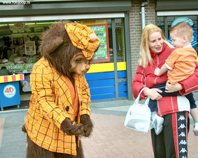 Foto 28 uit berenactie wc.b.w07