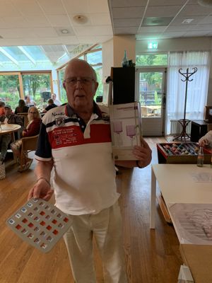 Foto 35 uit GROTE BINGO24-7