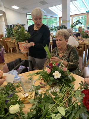 Foto 45 uit Bloenstukjes Maken