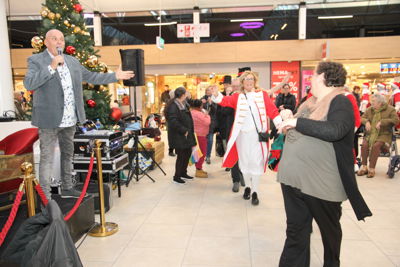 Foto 195 uit Intocht Kerstman