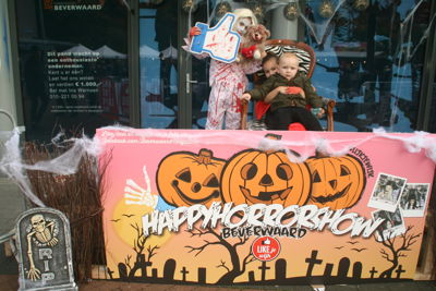 Foto 256 uit HALLOWEEN2016