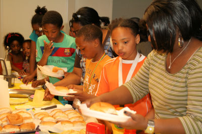 Foto 70 uit Schoonmaakdag20_4_11