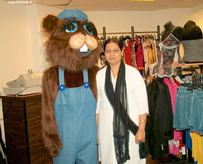 Foto 84 uit geboorte bever 4_6_8