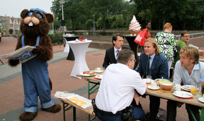 Foto 172 uit Winkelliersontbijt1_7